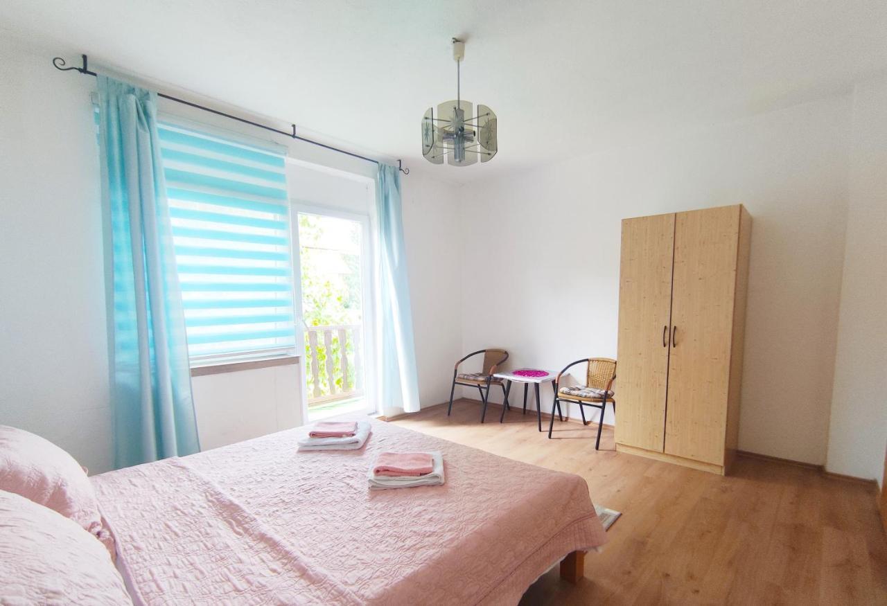 Guesthouse D&D Licko Petrovo Selo Екстер'єр фото