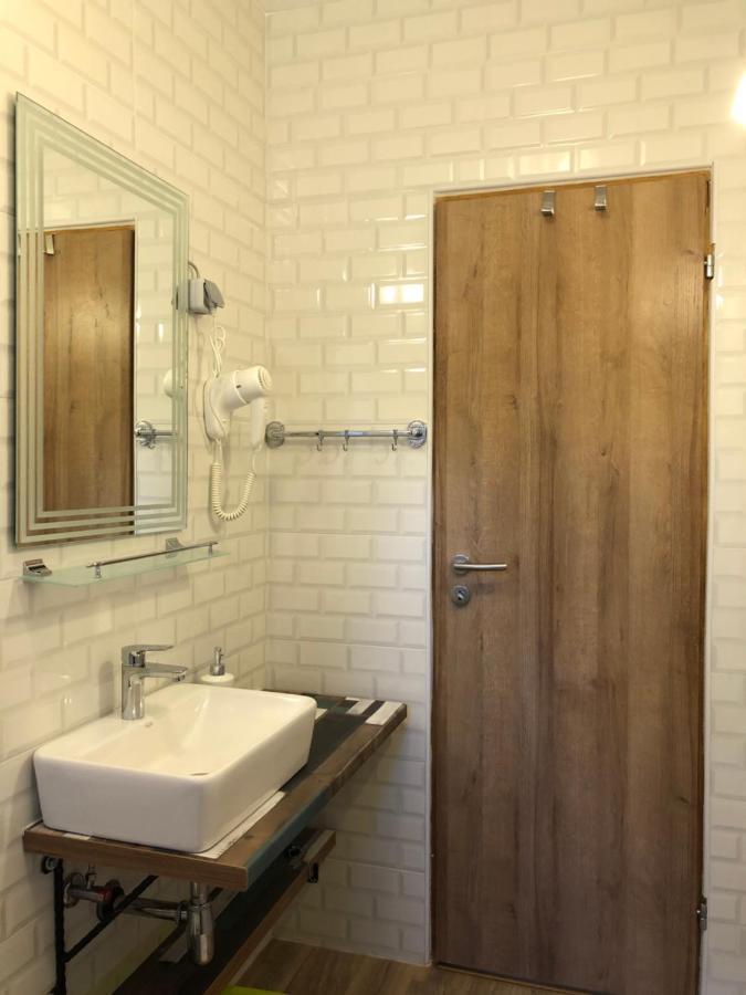 Guesthouse D&D Licko Petrovo Selo Екстер'єр фото